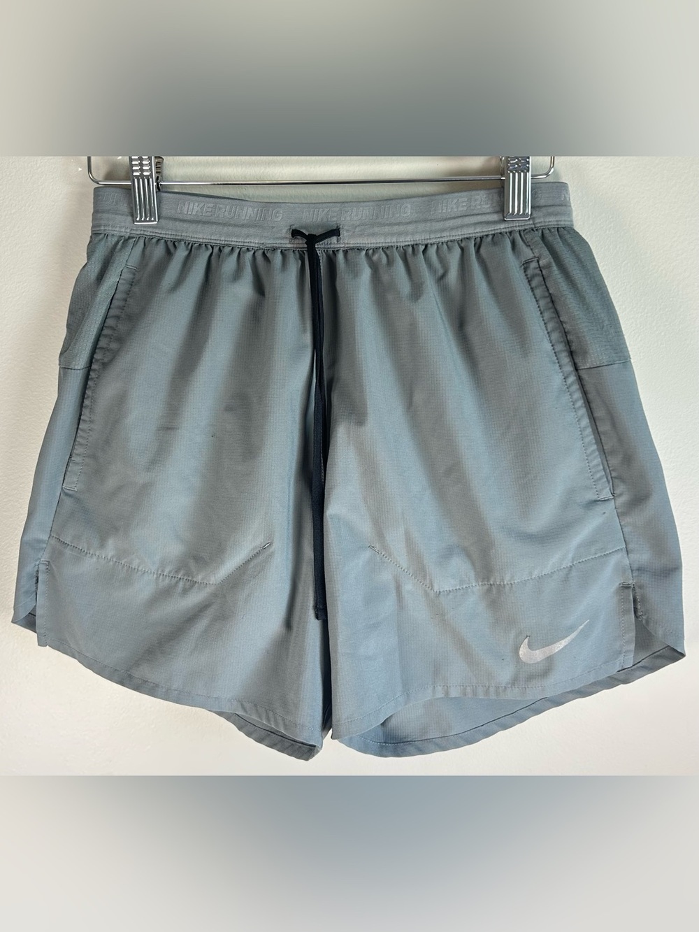 Nike Men's Dri-Fit 7" Stride Lined Running Shorts Grey Size S DM4761-084 Unisex